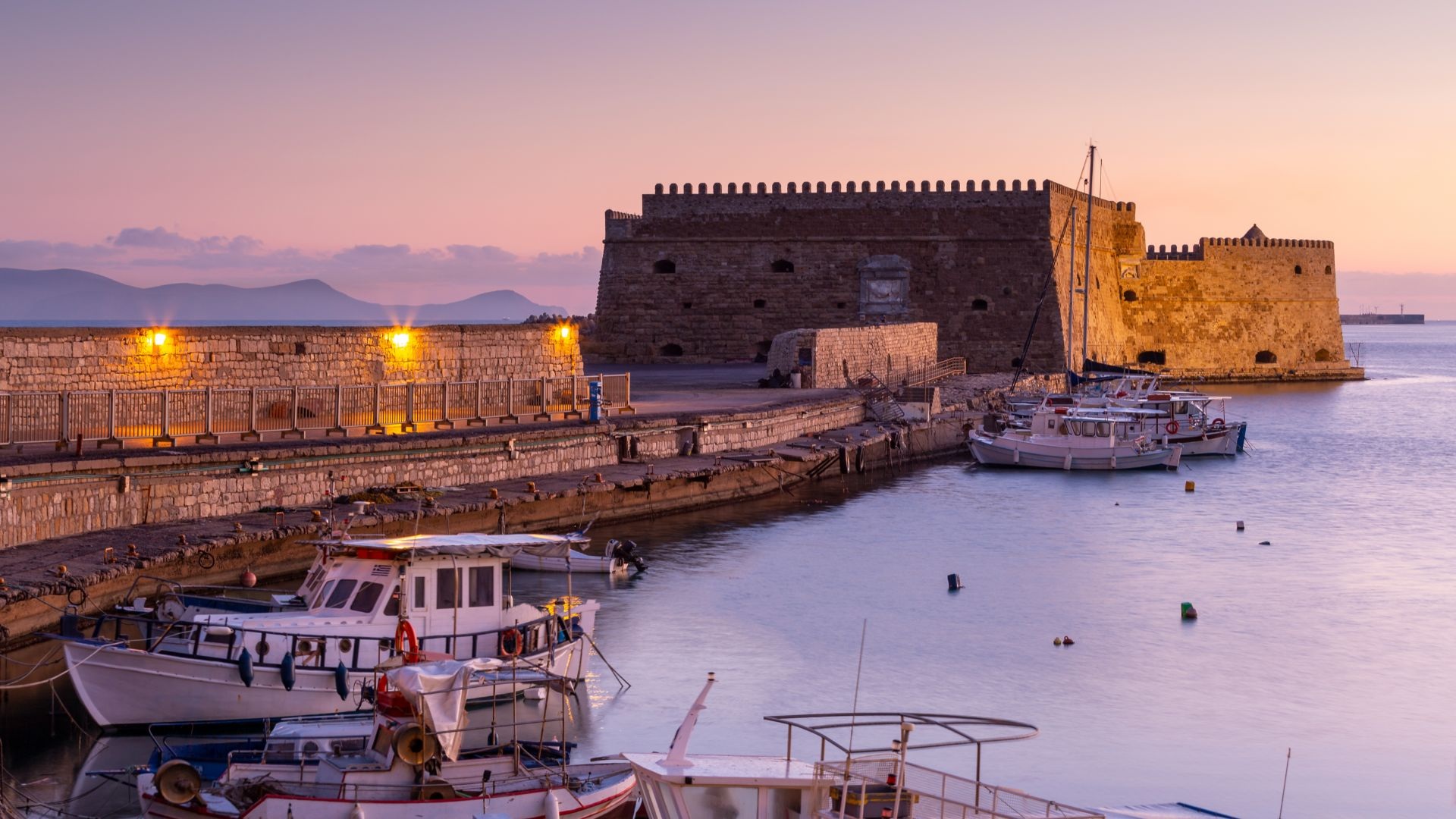 Σχετικά με εμάς Σχετικά με εμάς